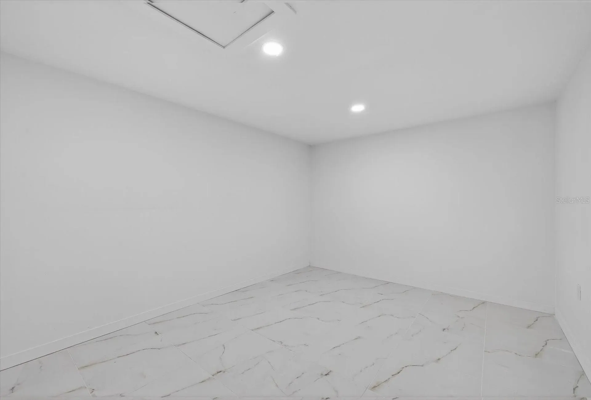 8915 Saboda Court Tampa FL 33634