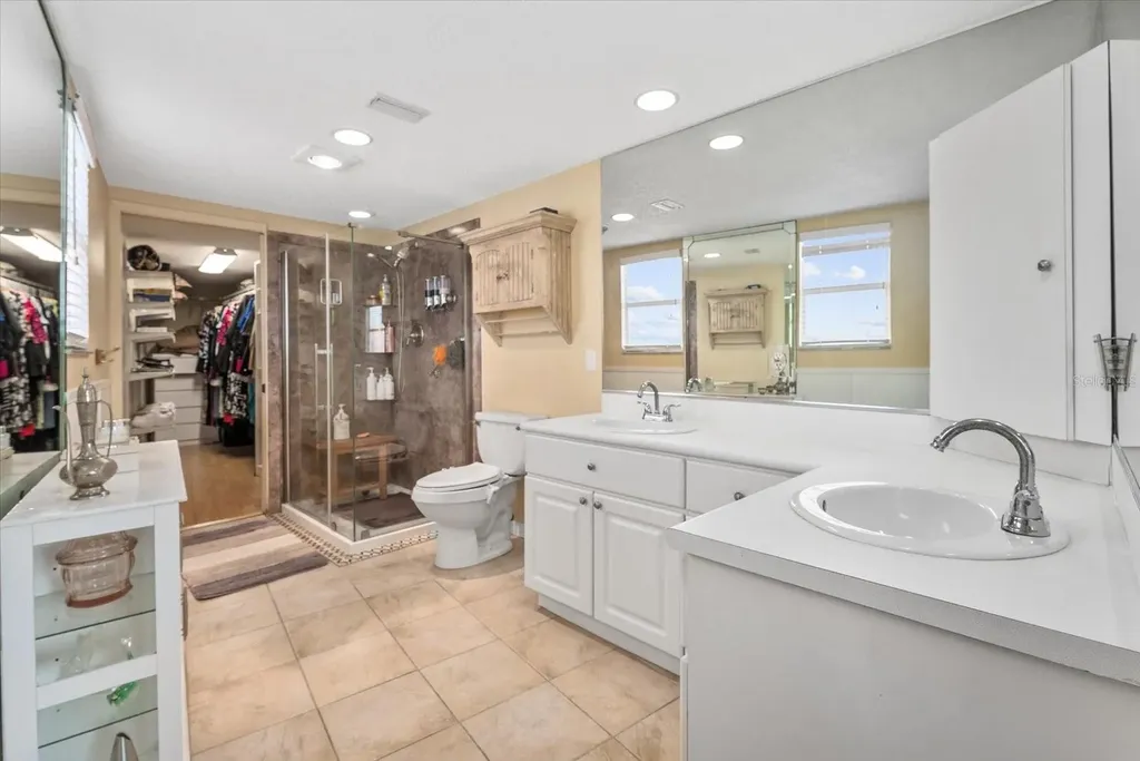 33 N Starboard Drive Venice FL 34285