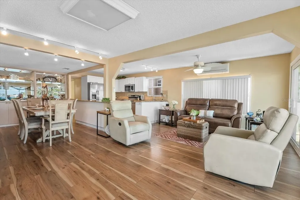 33 N Starboard Drive Venice FL 34285
