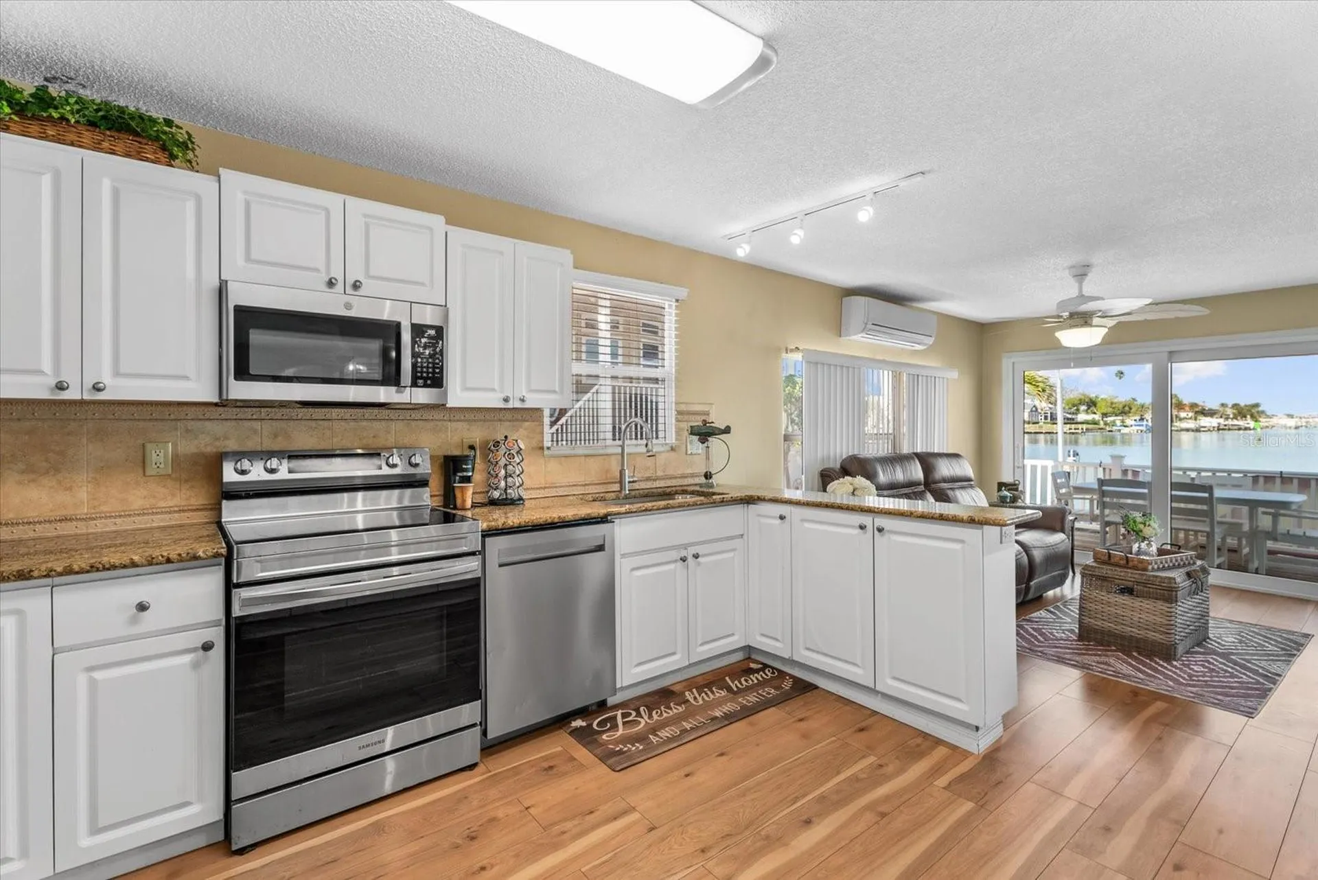 33 N Starboard Drive Venice FL 34285