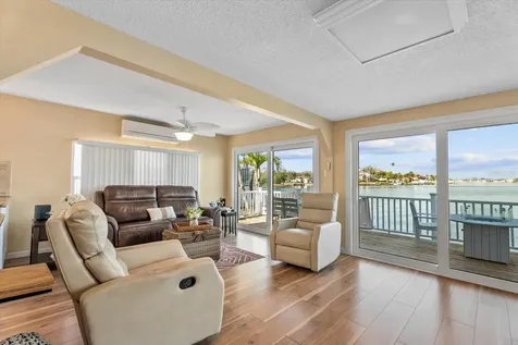 33 N Starboard Drive Venice FL 34285