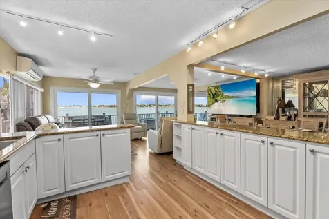 33 N Starboard Drive Venice FL 34285