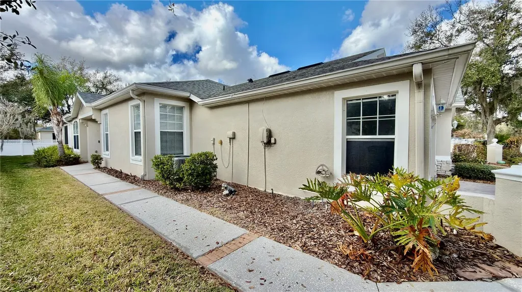 3403 Chapel Creek Circle Wesley Chapel FL 33544