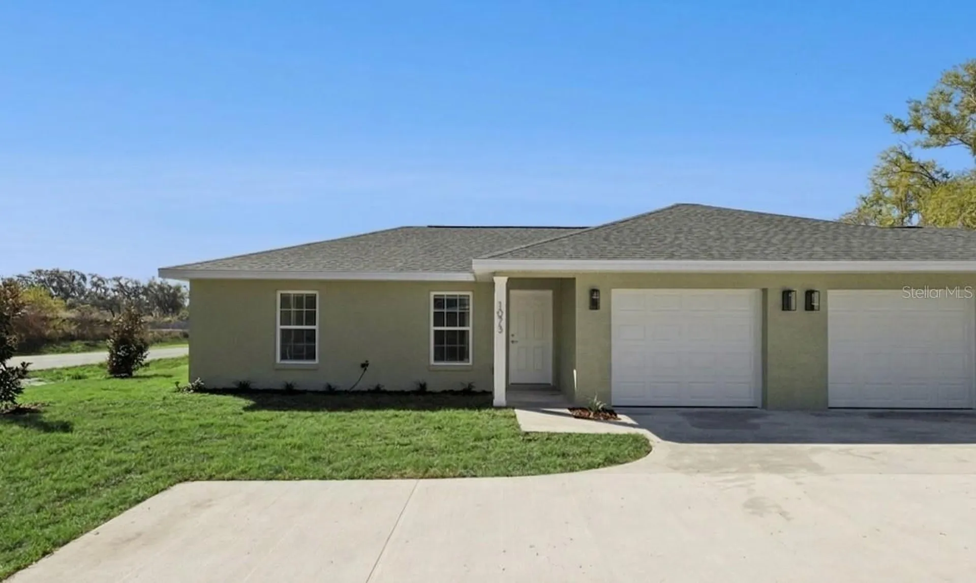 1073 N Rockingham Avenue Tavares FL 32778