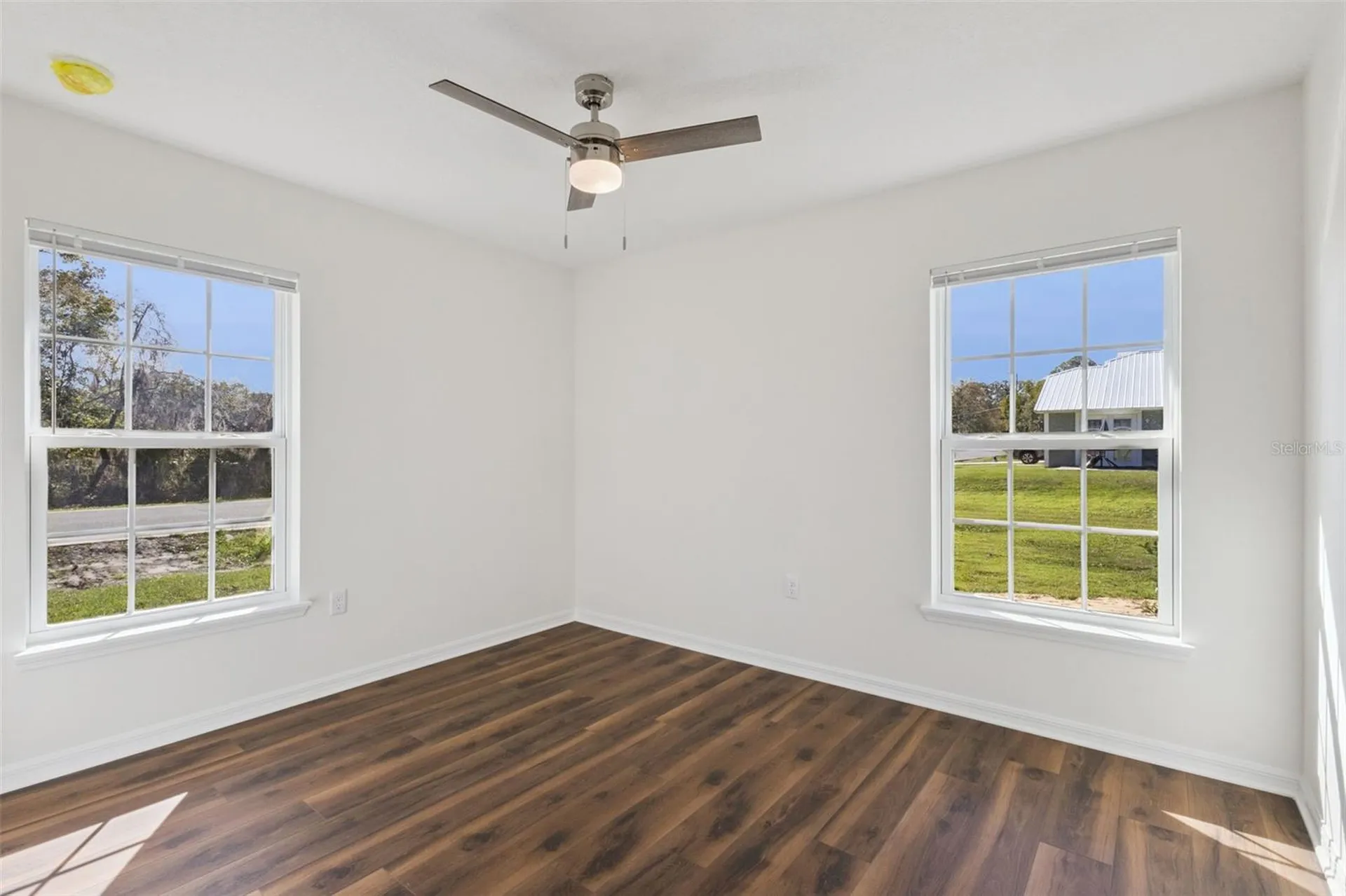 1073 N Rockingham Avenue Tavares FL 32778