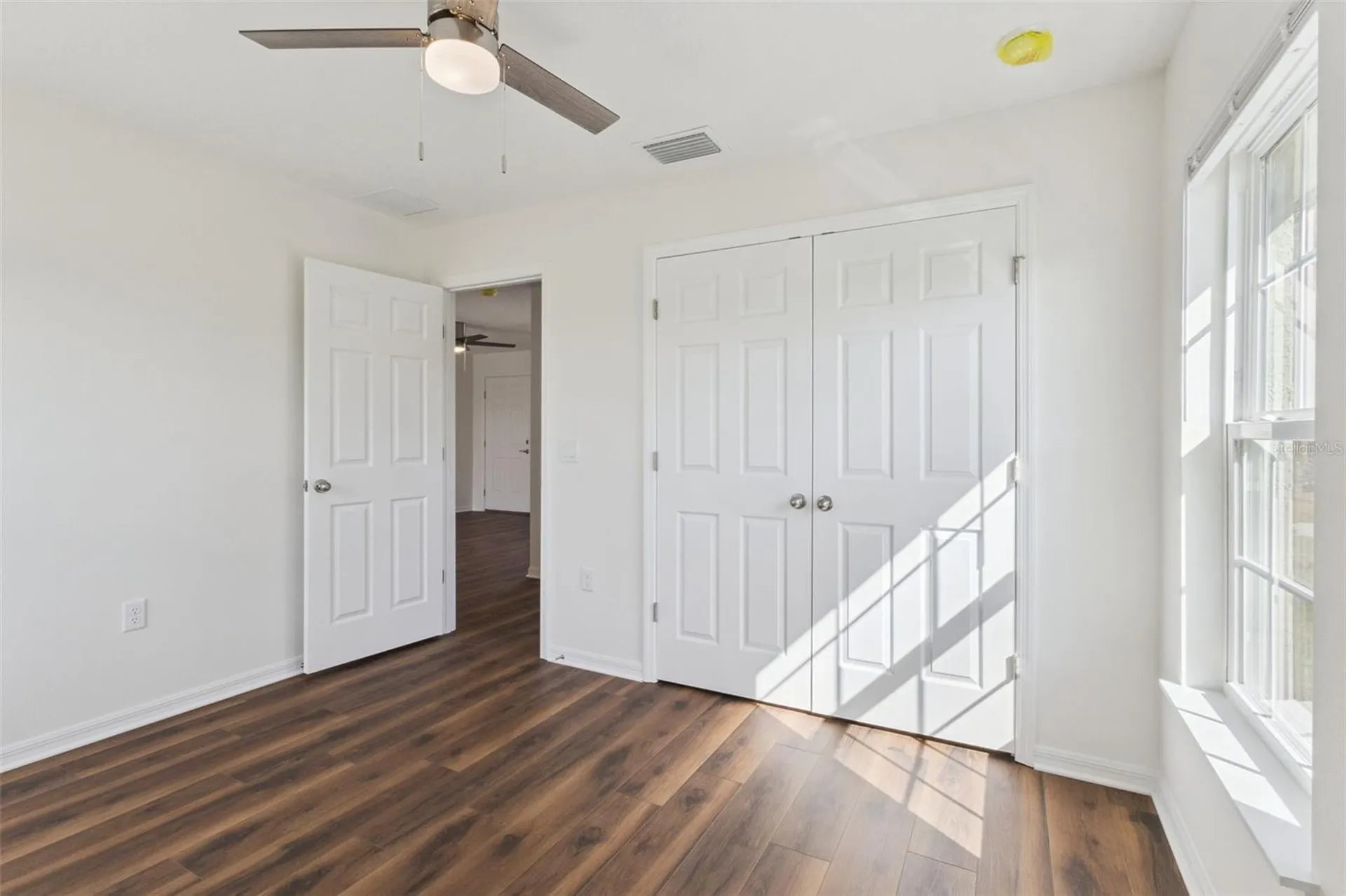 1073 N Rockingham Avenue Tavares FL 32778