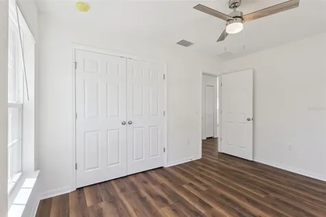 1073 N Rockingham Avenue Tavares FL 32778