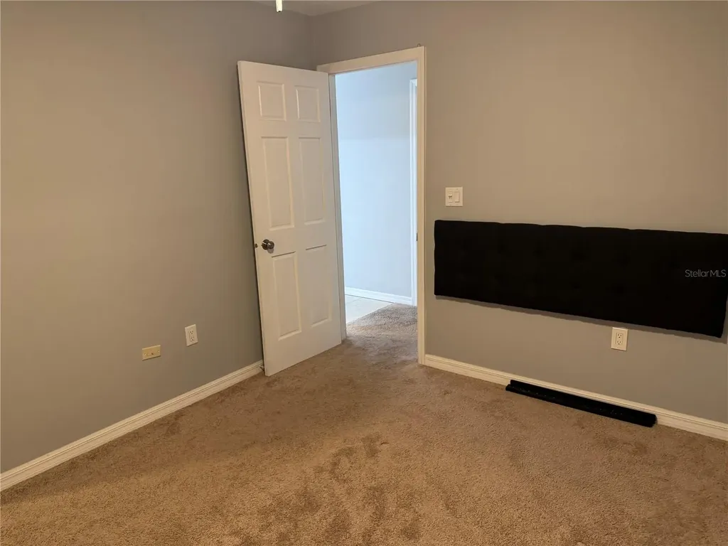 852 Oxford Court Dunedin FL 34698
