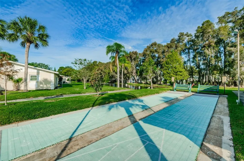 852 Oxford Court Dunedin FL 34698