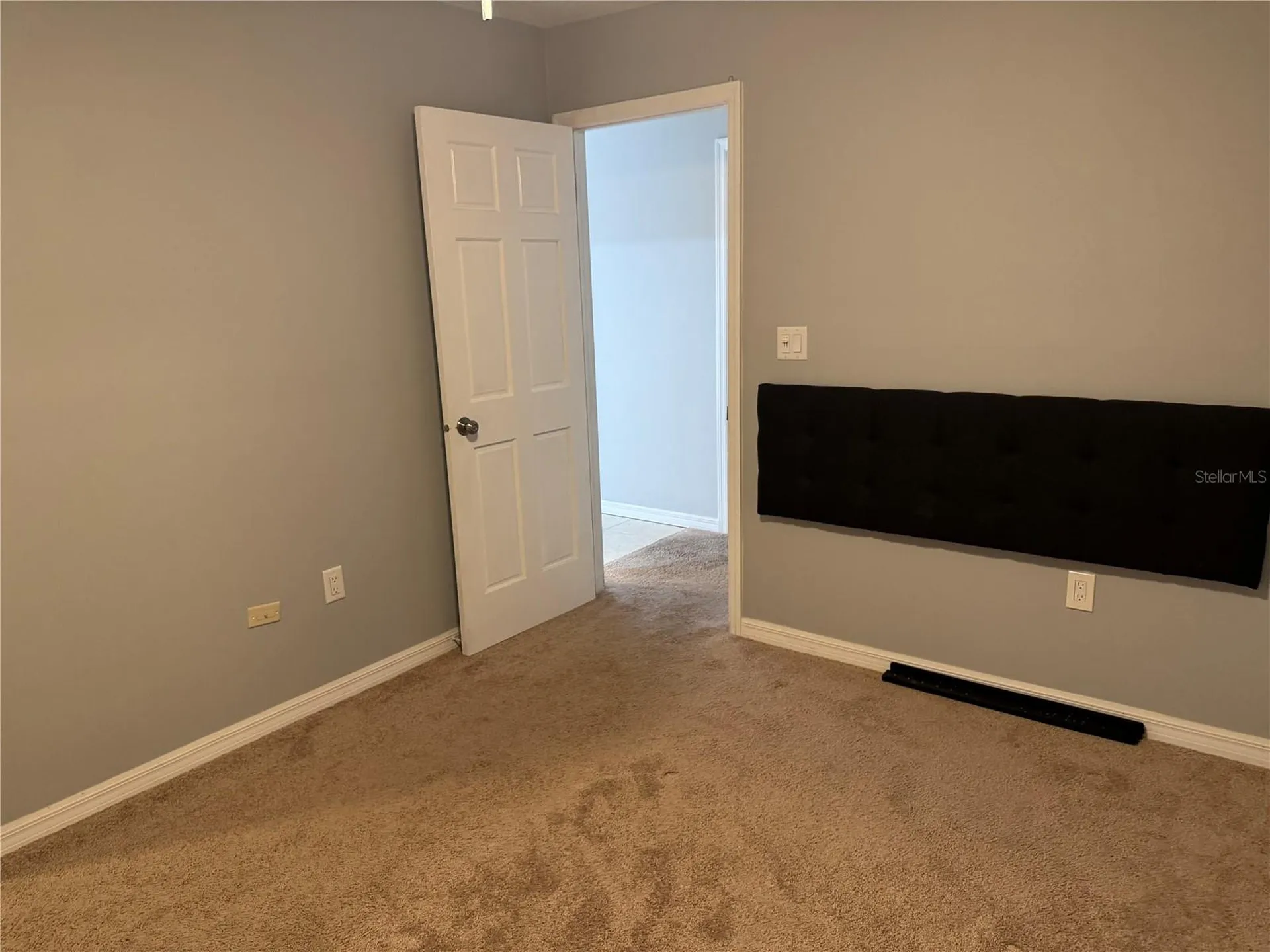 852 Oxford Court Dunedin FL 34698