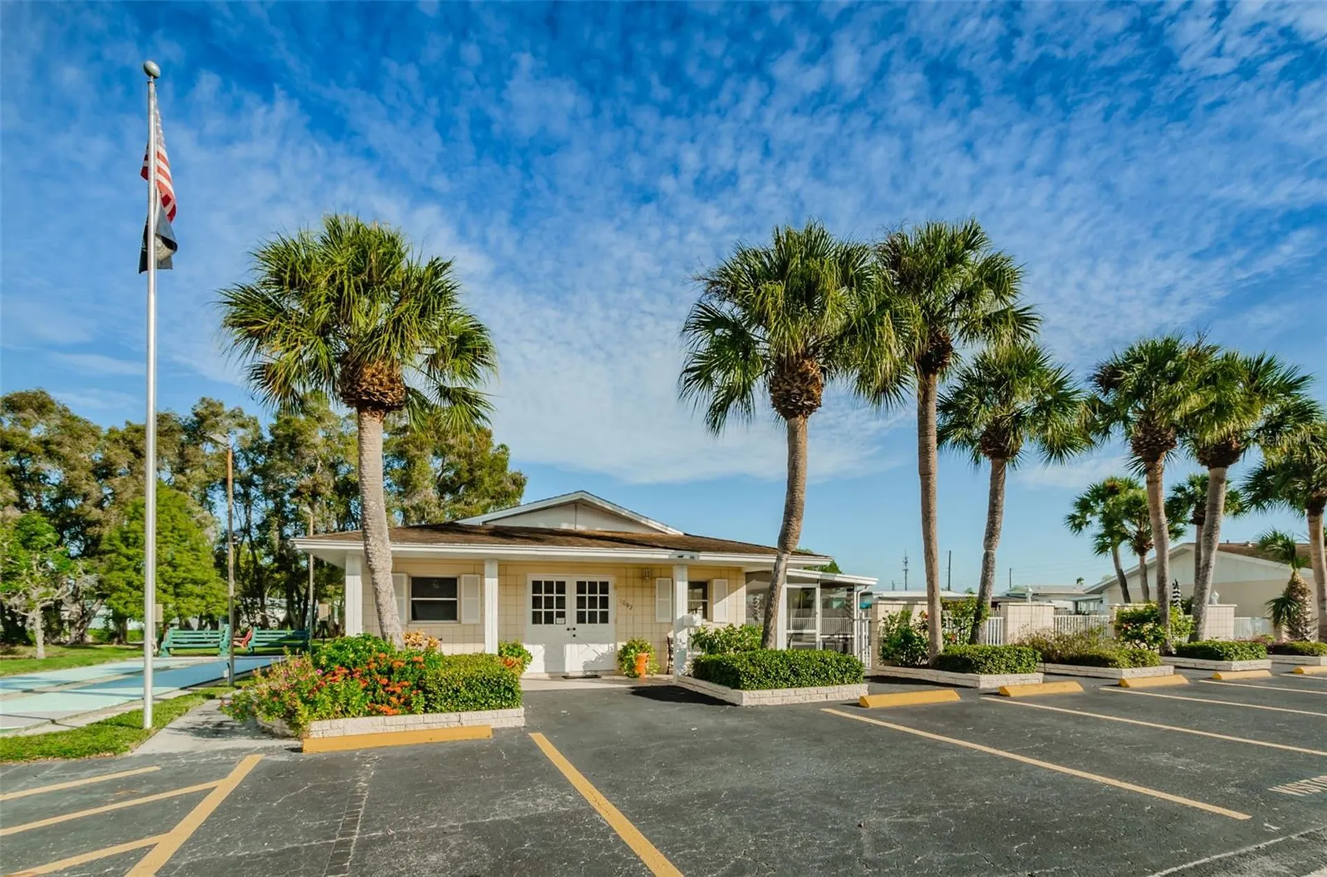 852 Oxford Court Dunedin FL 34698