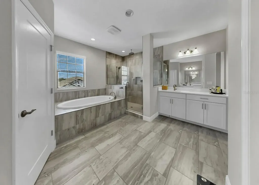 14261 Swiss Bridge Drive Riverview FL 33579