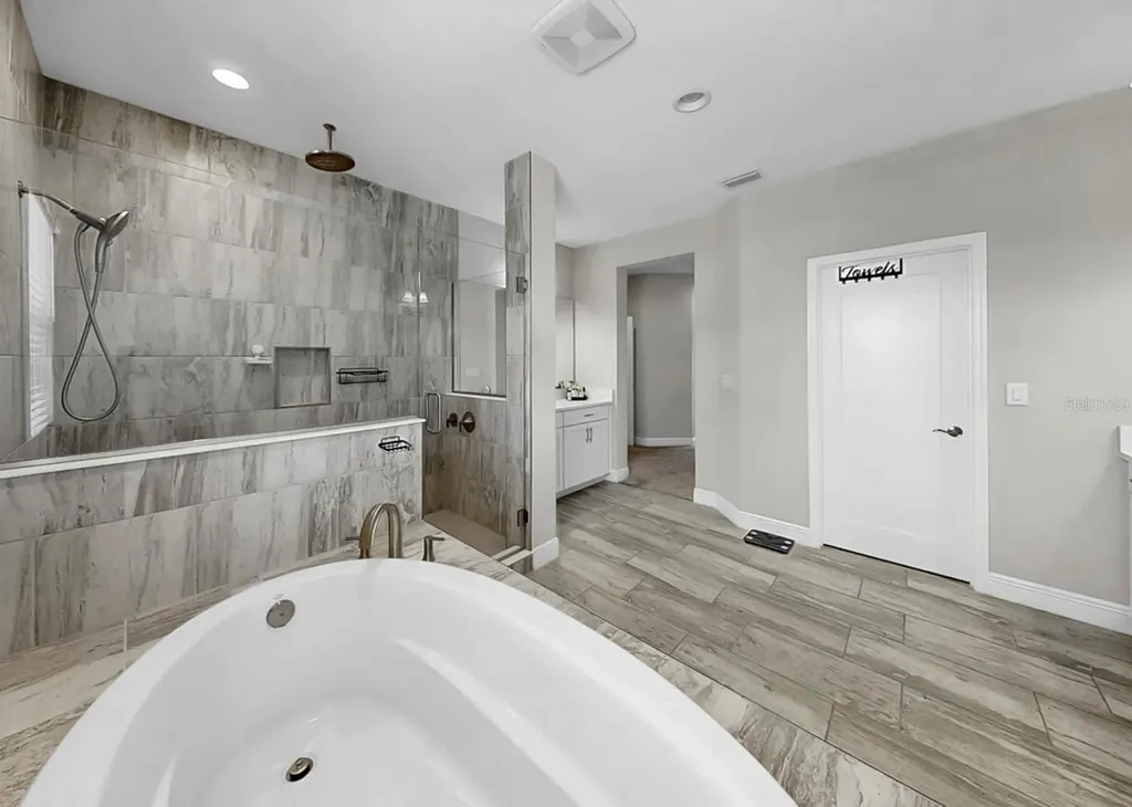 14261 Swiss Bridge Drive Riverview FL 33579