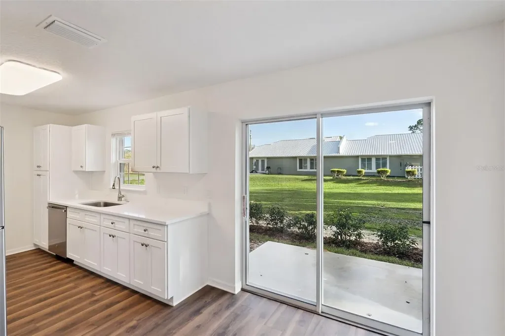 1075 N Rockingham Avenue Tavares FL 32778