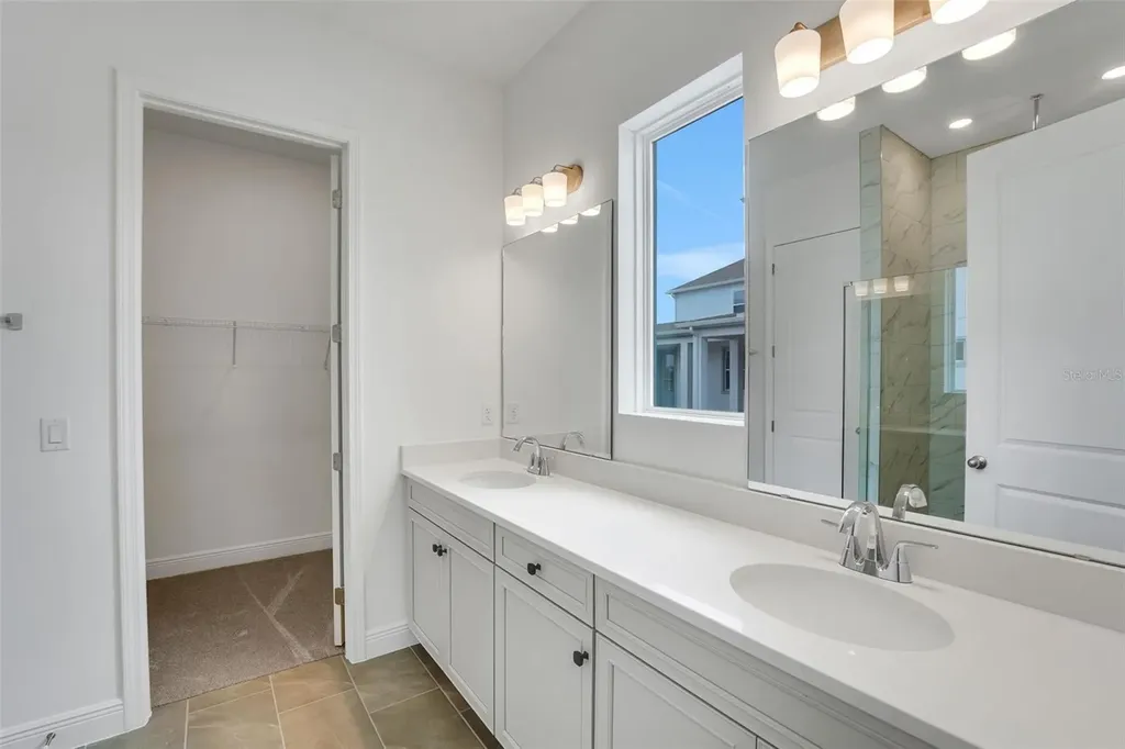 9678 Rodbell Street Orlando FL 32827
