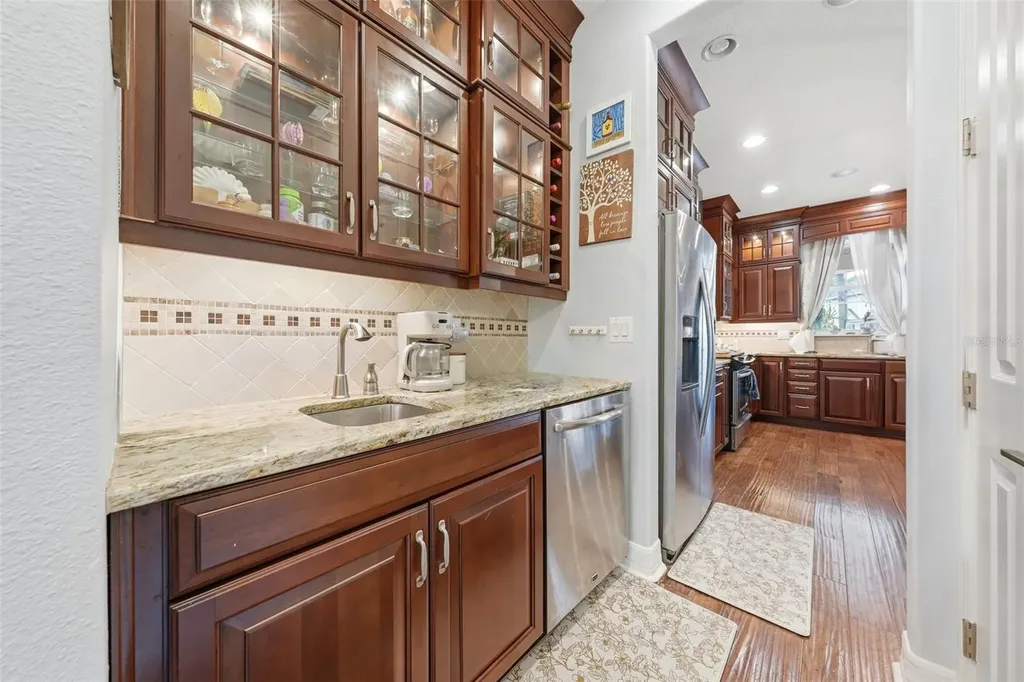 8986 Fullerwood Avenue Orlando FL 32832