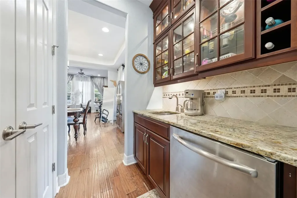 8986 Fullerwood Avenue Orlando FL 32832