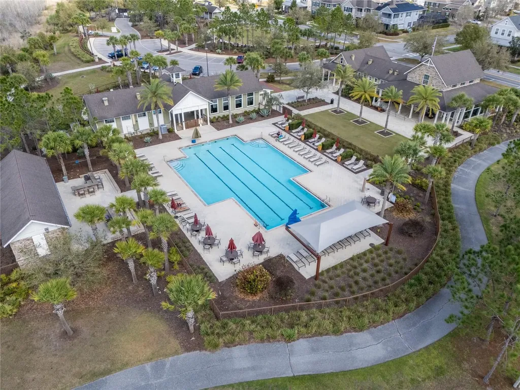 8986 Fullerwood Avenue Orlando FL 32832
