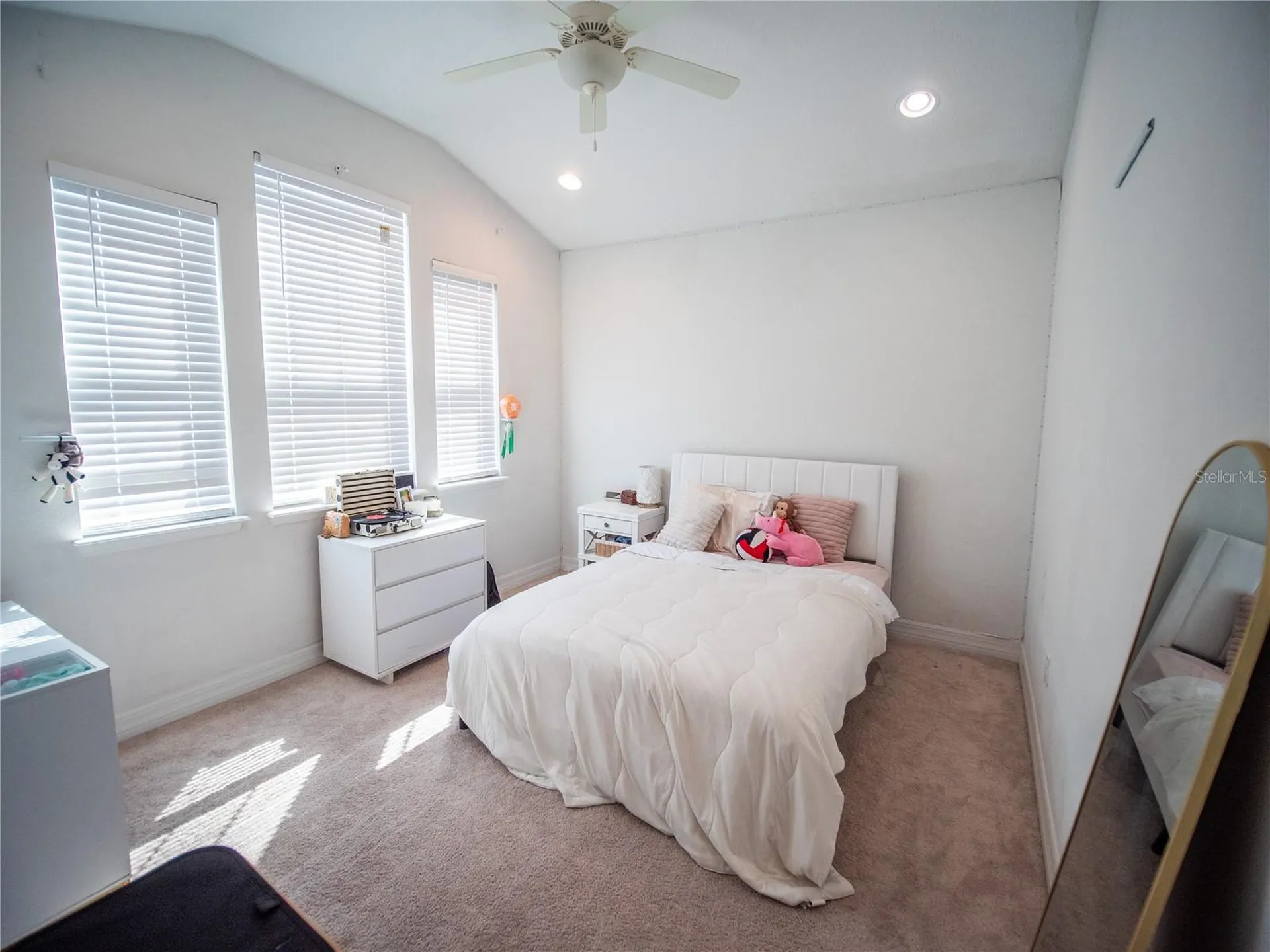 8986 Fullerwood Avenue Orlando FL 32832