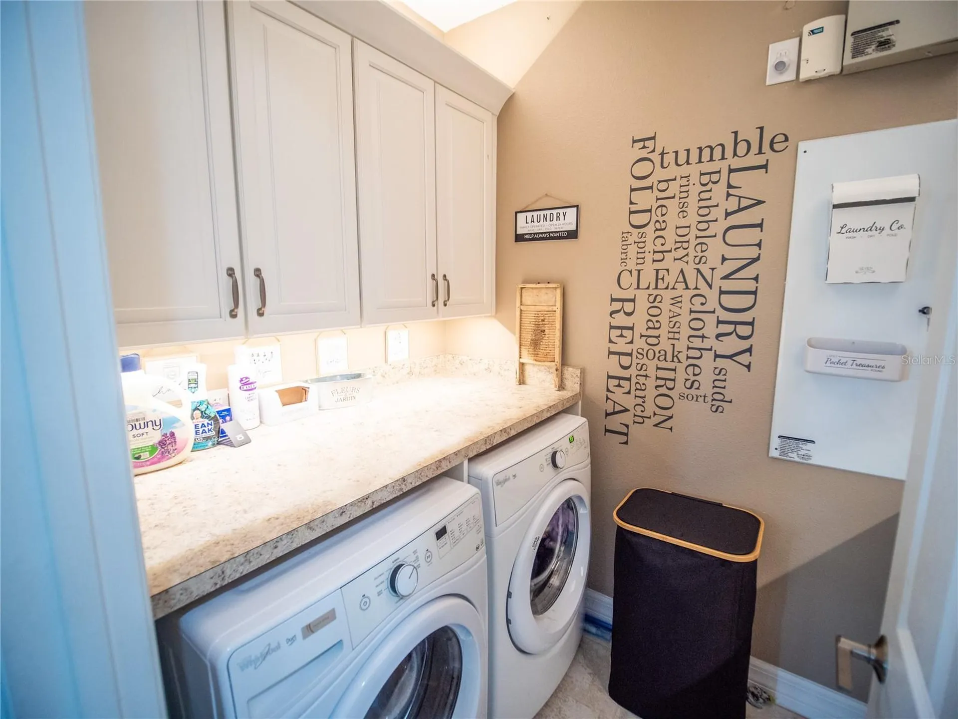 8986 Fullerwood Avenue Orlando FL 32832