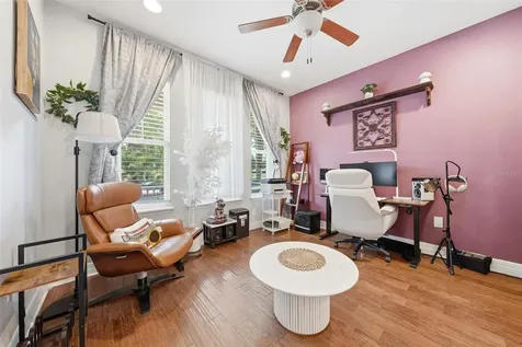 8986 Fullerwood Avenue Orlando FL 32832