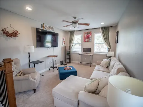 8986 Fullerwood Avenue Orlando FL 32832