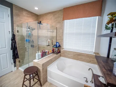 8986 Fullerwood Avenue Orlando FL 32832
