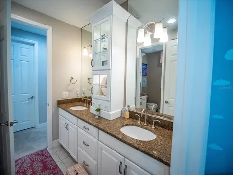 8986 Fullerwood Avenue Orlando FL 32832