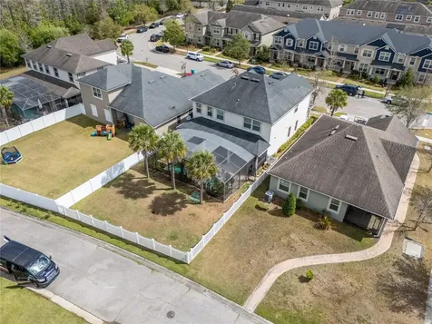 8986 Fullerwood Avenue Orlando FL 32832