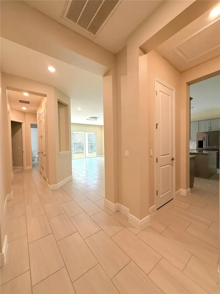 16545 Broadwater Avenue Winter Garden FL 34787