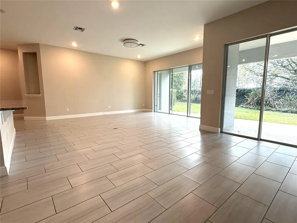 16545 Broadwater Avenue Winter Garden FL 34787