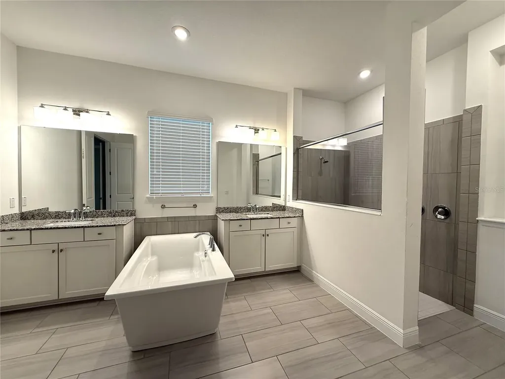 16545 Broadwater Avenue Winter Garden FL 34787