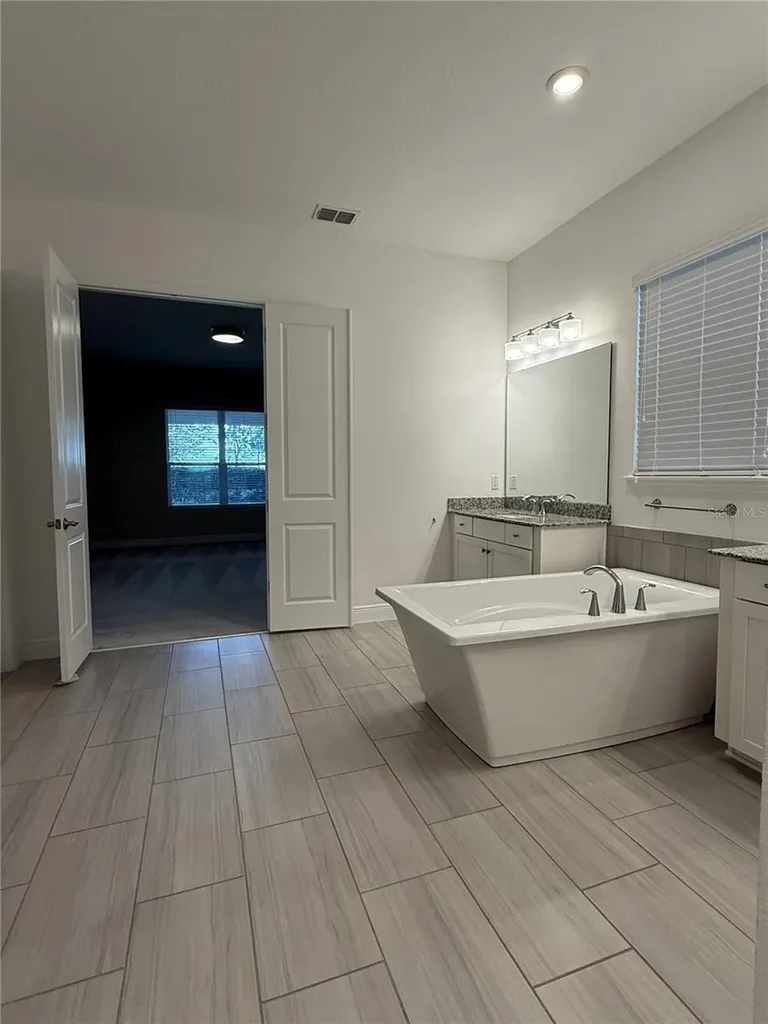 16545 Broadwater Avenue Winter Garden FL 34787