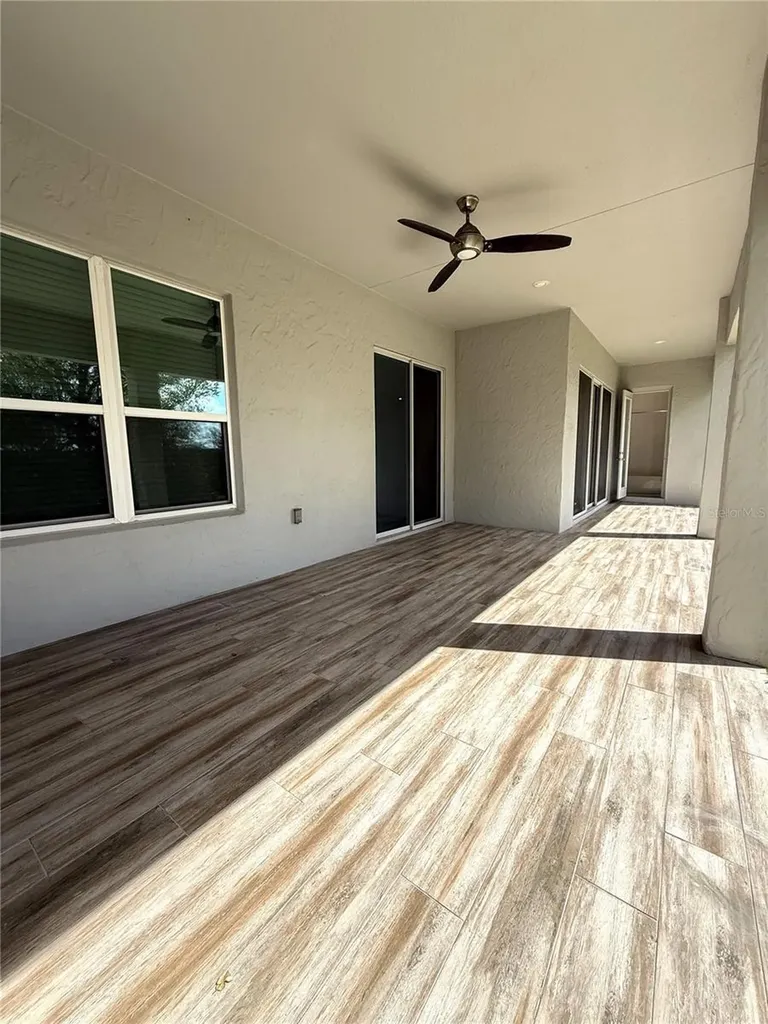 16545 Broadwater Avenue Winter Garden FL 34787