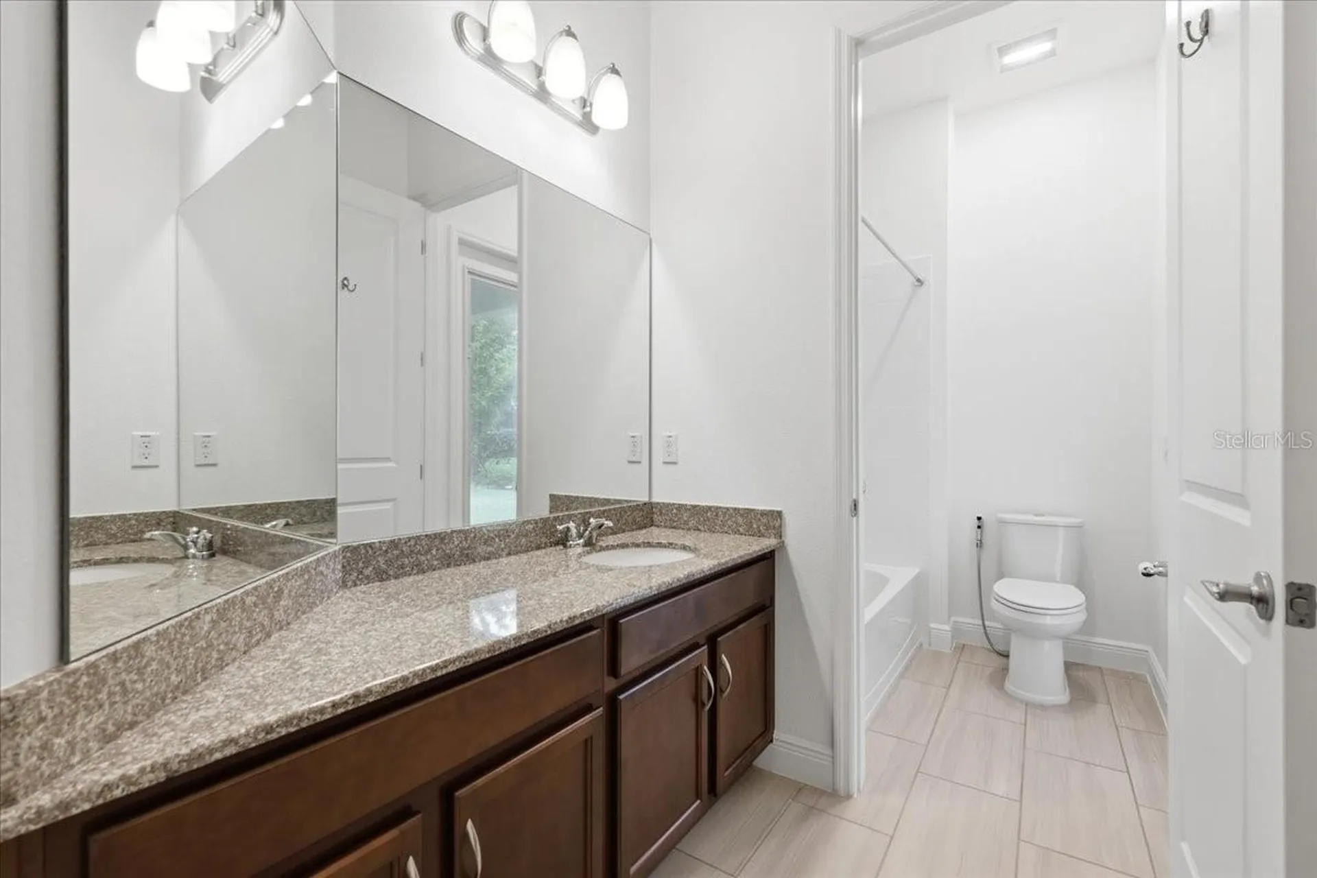 16545 Broadwater Avenue Winter Garden FL 34787