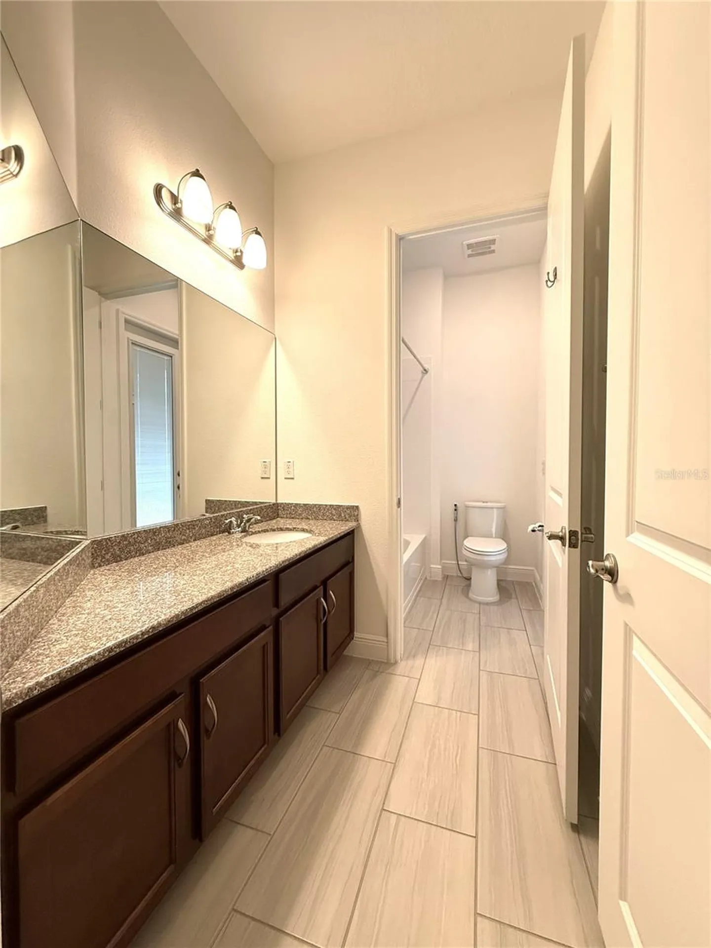 16545 Broadwater Avenue Winter Garden FL 34787