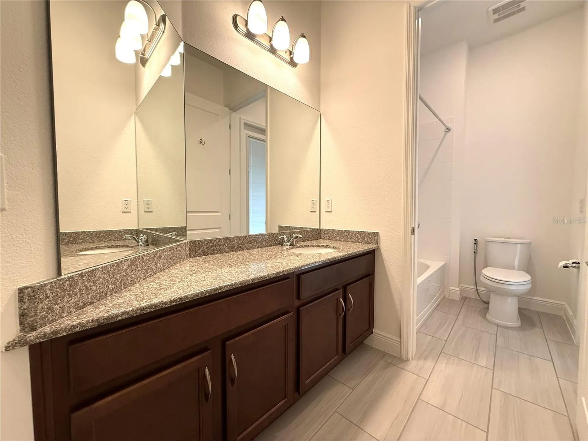 16545 Broadwater Avenue Winter Garden FL 34787