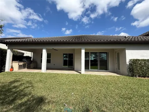 16545 Broadwater Avenue Winter Garden FL 34787