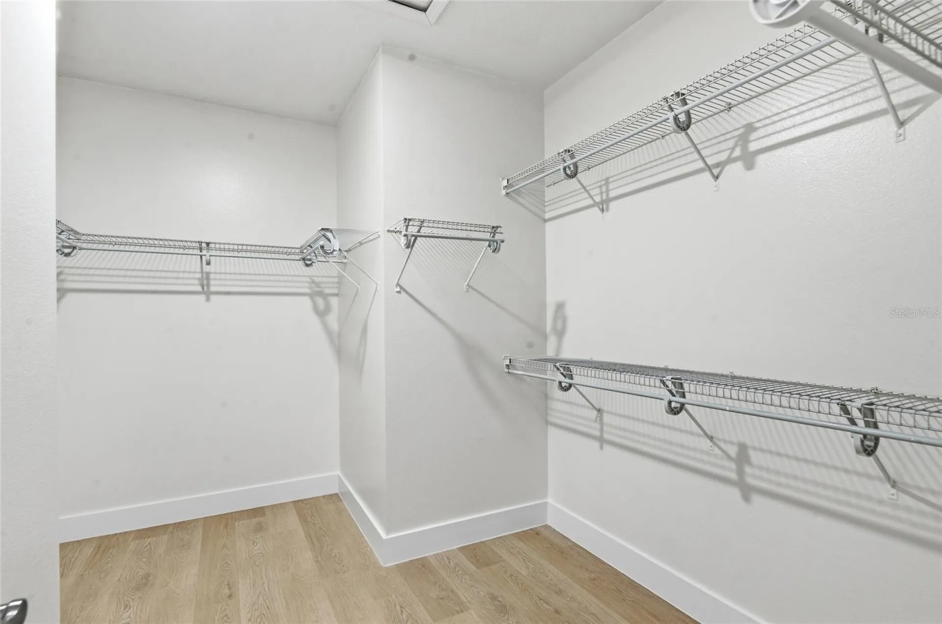 447 Spring River Drive Orlando FL 32828