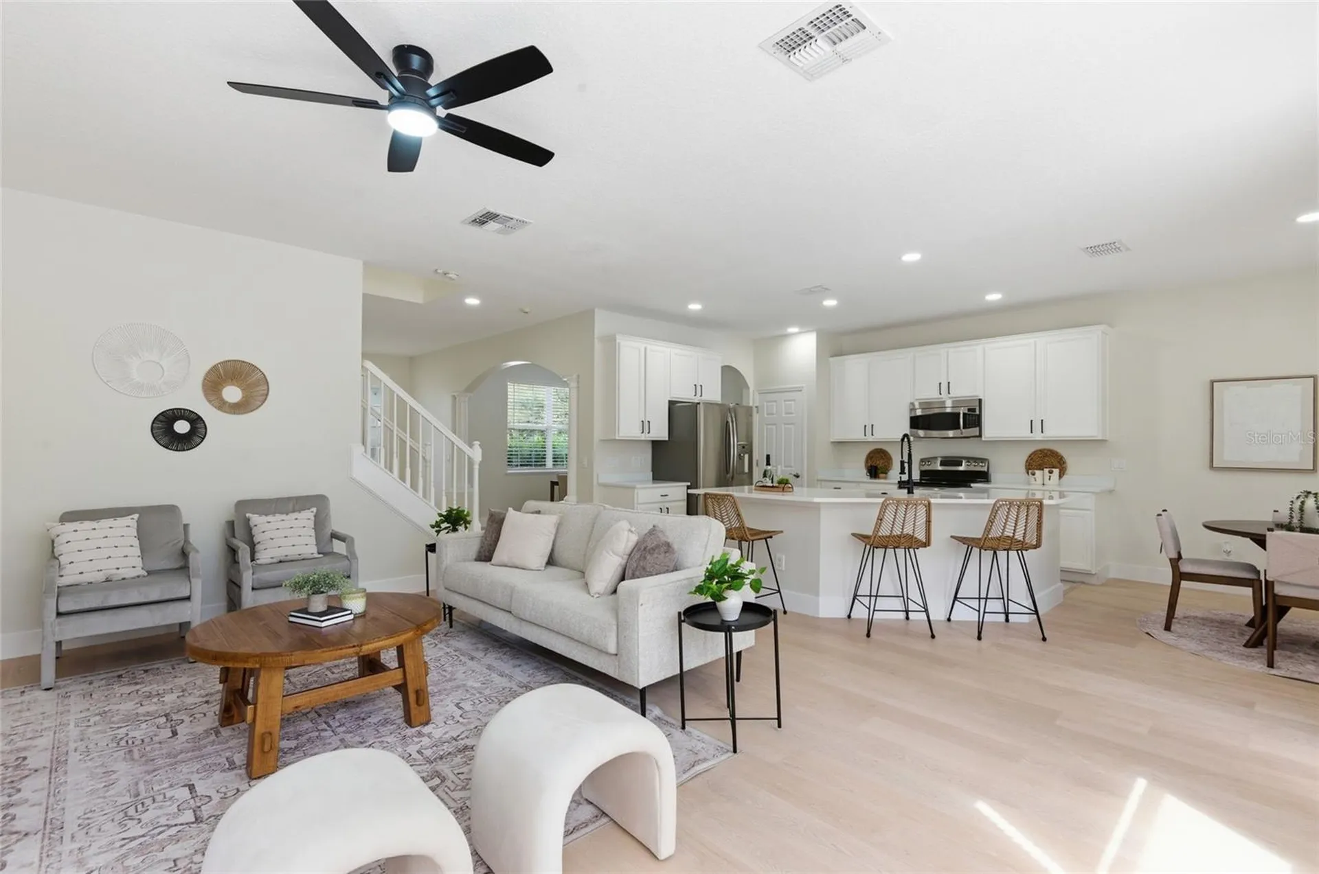 447 Spring River Drive Orlando FL 32828