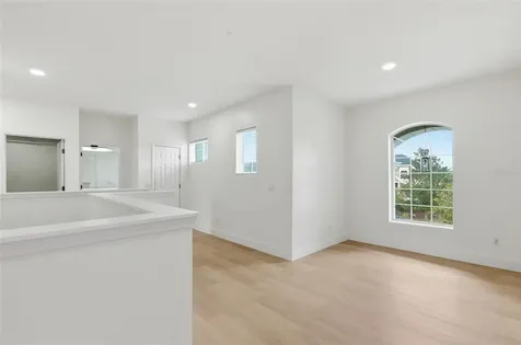 447 Spring River Drive Orlando FL 32828