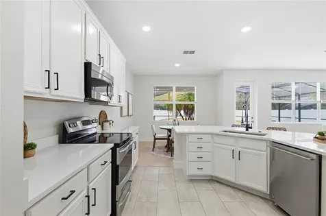 447 Spring River Drive Orlando FL 32828