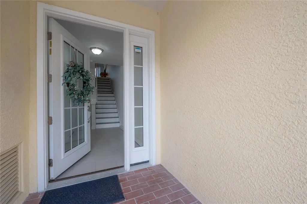 120 Brent Circle Oldsmar FL 34677