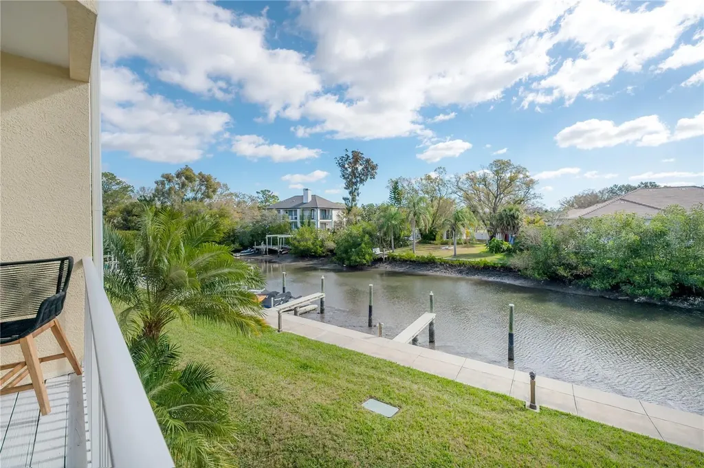 120 Brent Circle Oldsmar FL 34677