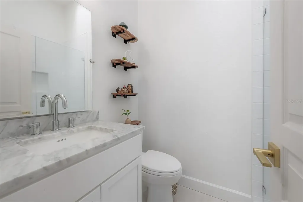 120 Brent Circle Oldsmar FL 34677