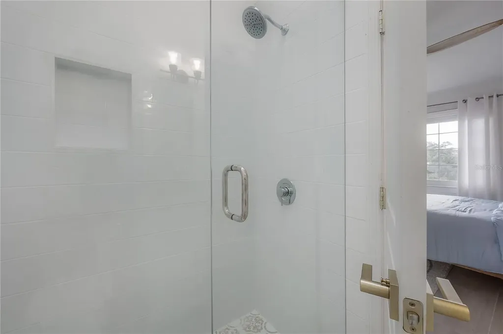 120 Brent Circle Oldsmar FL 34677