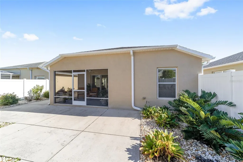 2303 Nautilus Lane The Villages FL 32162