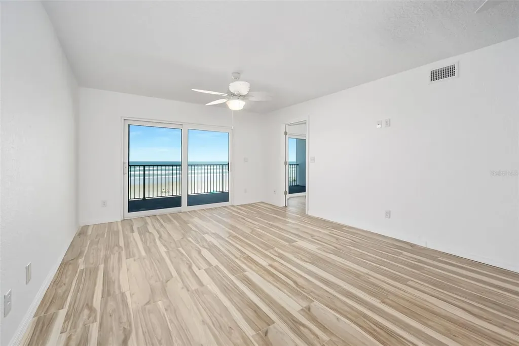 3807 S Atlantic Avenue Daytona Beach FL 32118