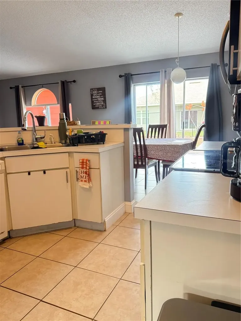 407 Blackbird Way Kissimmee FL 34759