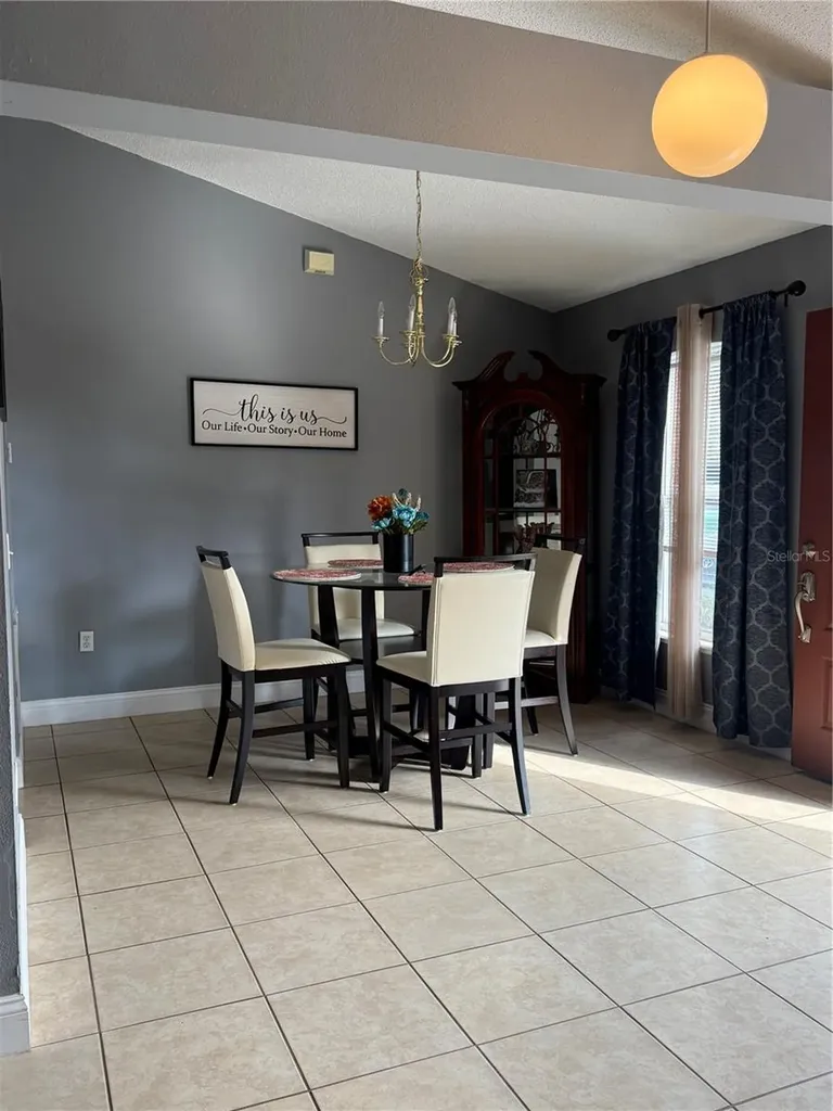 407 Blackbird Way Kissimmee FL 34759